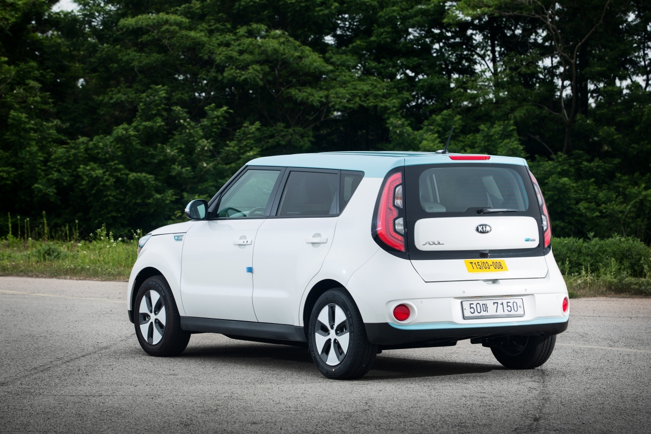 Kia zet koers naar zelfrijdende auto en autonoom rijden met een nieuwe generatie assistentiesystemen, waaronder Highway Driving Assist. In 2030 leidt dat tot de zelfrijdende Kia.
