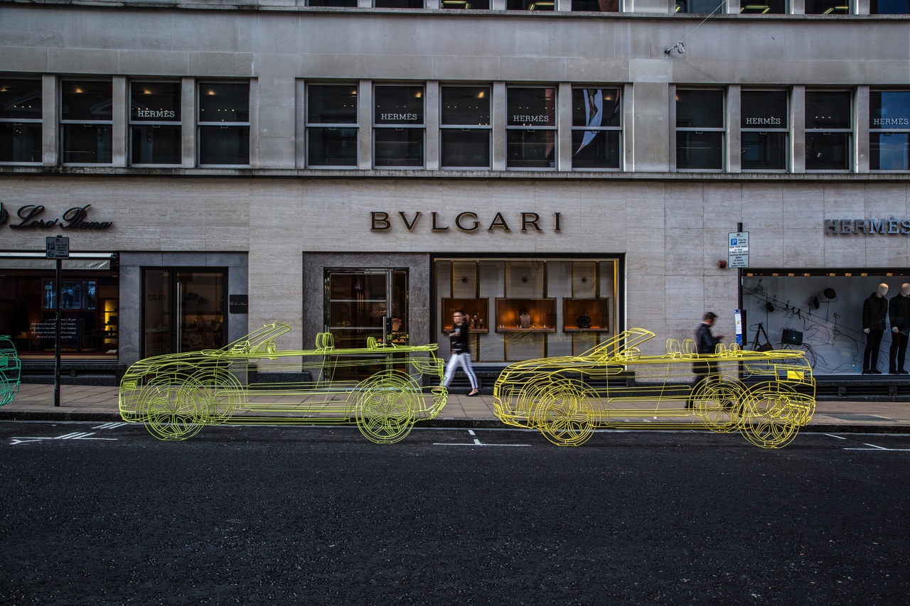 In november 2015 maakt de Range Rover Evoque Cabriolet zijn debuut. Begin volgend jaar komt hij in Nederland op de markt.