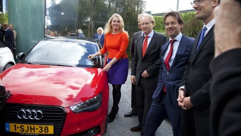 Audi en Greenwheels lanceren autodeelprogramma op Amsterdamse Zuidas