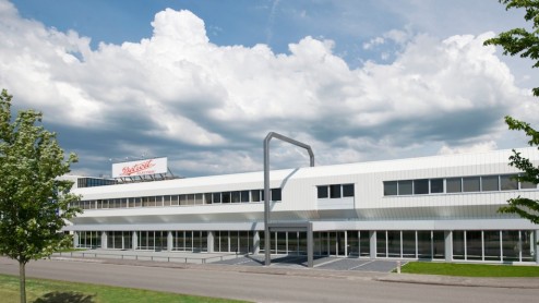 Detroit Electric SP:01 is open tweezitter met achterwielaandrijving. De auto is volledig elektrisch aangedreven.