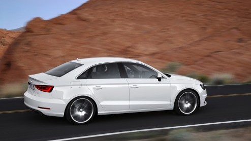 Populairste autonieuws van 2013 op AutoVandaag gaat niet over bijtelling, maar over snelle jongen,smaakmakers, de beste auto ter wereld en oldtimers.