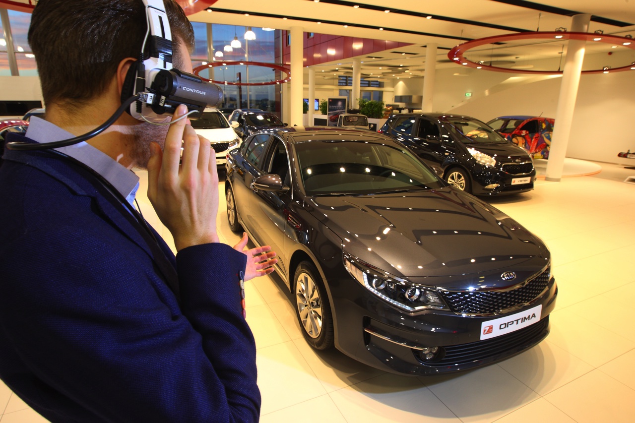 Kia opent Live Showroom met persoonlijk contact via internet om in te spelen op de toenemende digitale orintatie van autokopers.