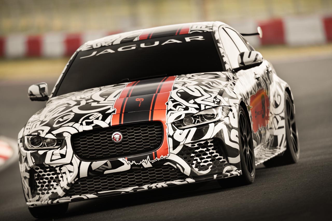Jaguar bereidt een 600 pk sterke topversie voor van de XE sedan.