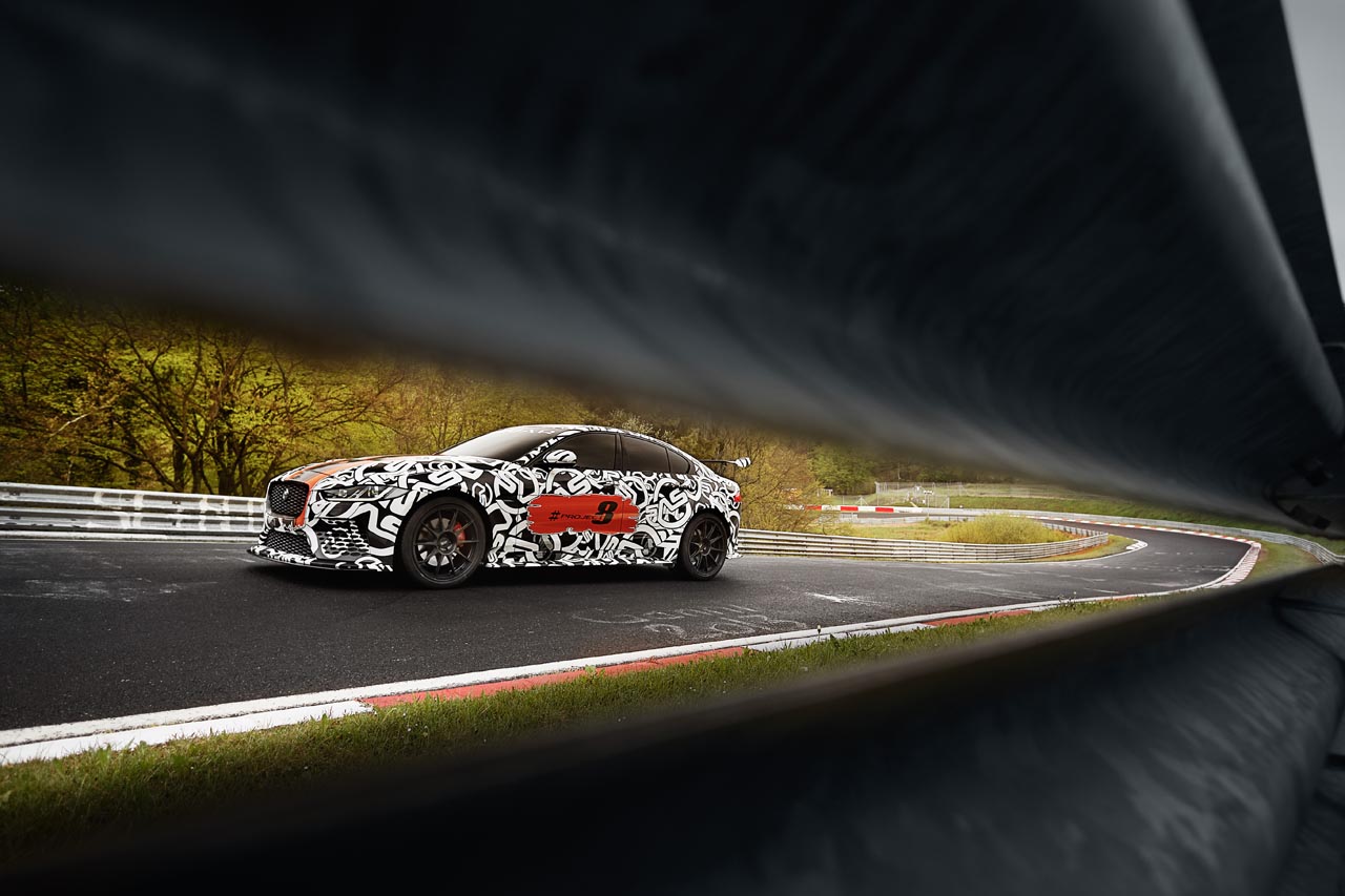 Jaguar bereidt een 600 pk sterke topversie voor van de XE sedan.