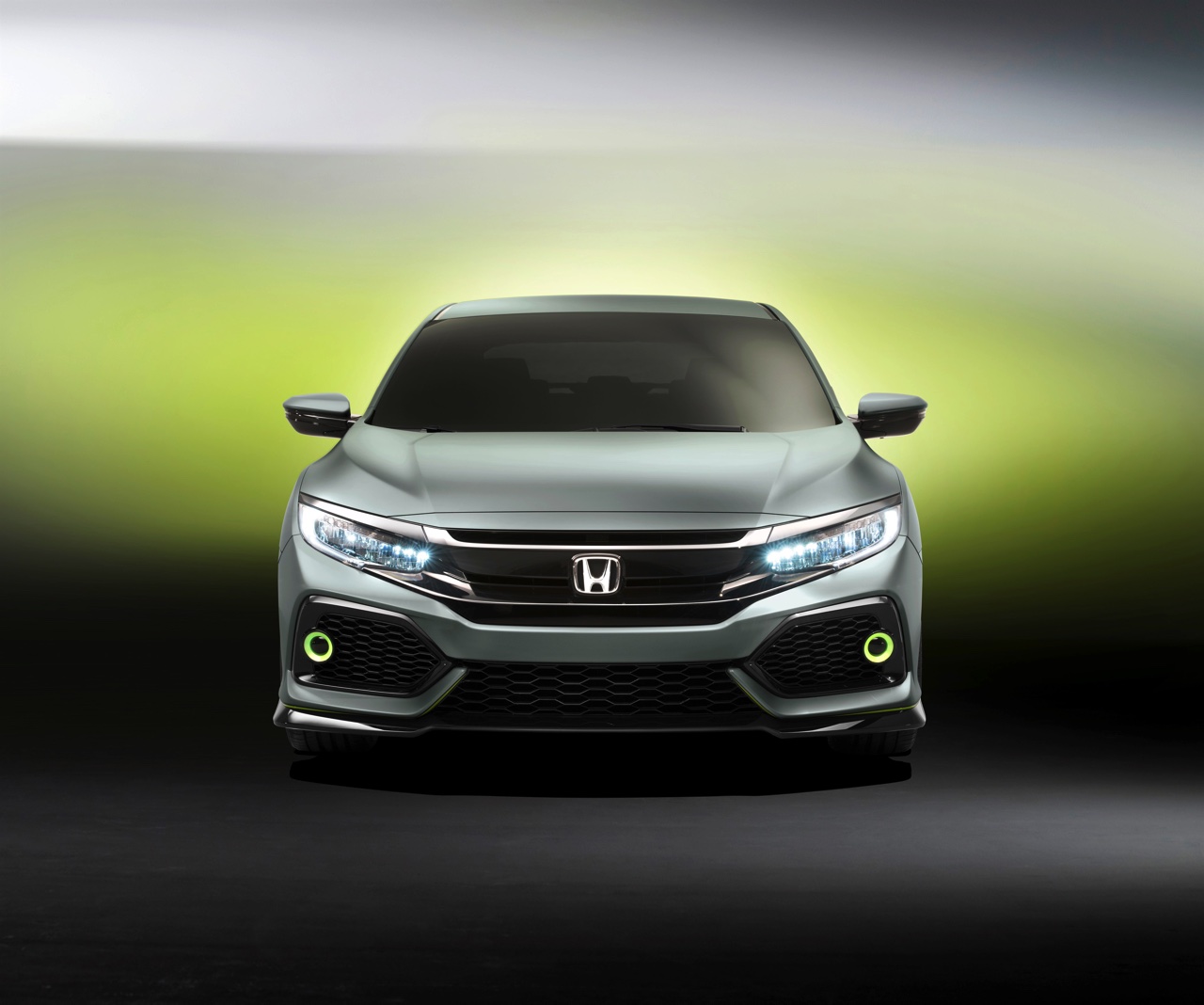 Honda onhult de Civic van 2017 als studiemodel en voorziet deze van nieuwe 1.0 liter, 1.5 liter en 1.6 liter turbomotoren.