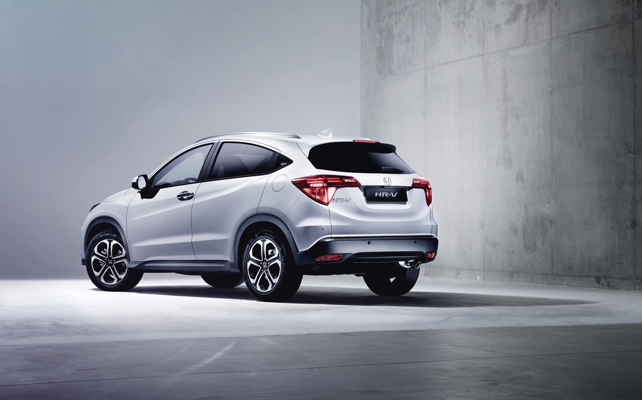 Honda HR-V voor Europa presenteert zich op Autosalon van Genve en komt in de zomer van 2015 op de markt met i-VTEC en i-DTEC motoren.