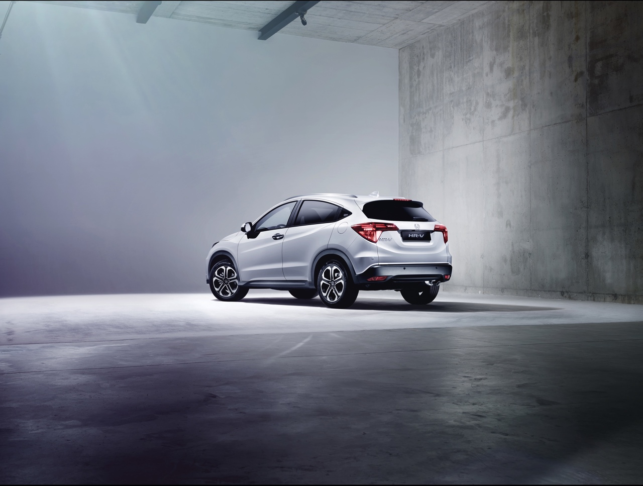Honda HR-V voor Europa presenteert zich op Autosalon van Genve en komt in de zomer van 2015 op de markt met i-VTEC en i-DTEC motoren.