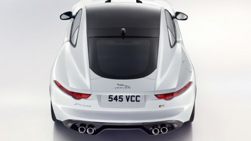 Jaguar heeft de F-Type Coup onthuld. De coup komt direct ook als F-Type R Coup beschikbaar met een tot 550 pk opgepompte 5.0 liter V8 Supercharged.