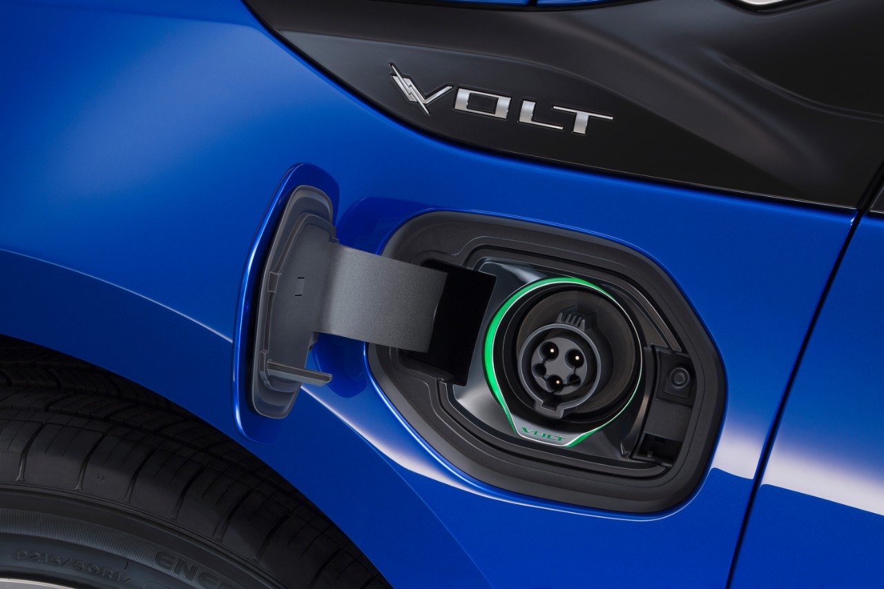 Op de NAIAS 2015 in Detroit presenteert Chevrolet de nieuwe generatie Volt.