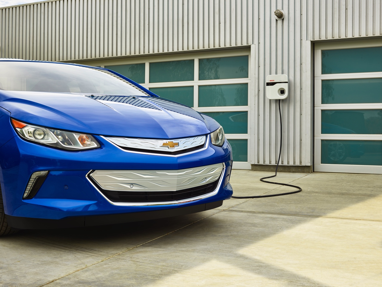 Op de NAIAS 2015 in Detroit presenteert Chevrolet de nieuwe generatie Volt.