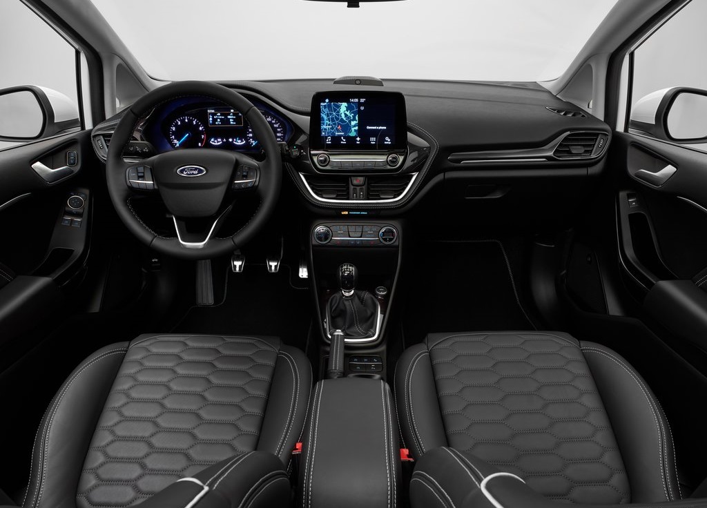 Ford heeft tijdens het Go Further-evenement de nieuwe Ford Fiesta onthuld. Verder krijgen de Transit en Edge een sportievere uitvoering en gaat Ford verder met autonome autos.
