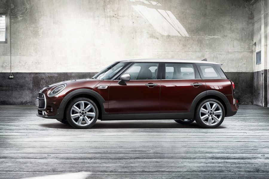 Dit is de nieuwe Mini Clubman 2015, zoals hij later dit jaar op de markt komt.