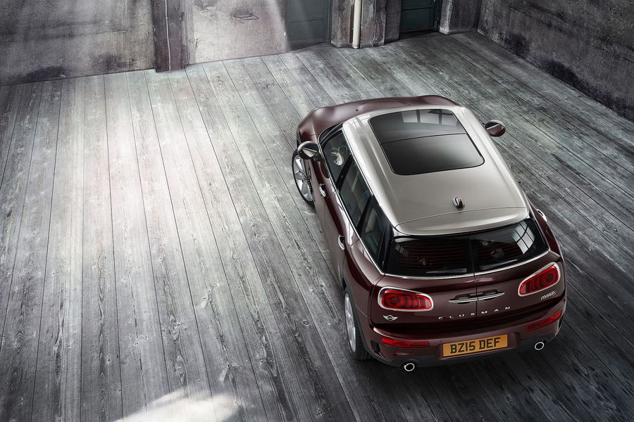 Dit is de nieuwe Mini Clubman 2015, zoals hij later dit jaar op de markt komt.