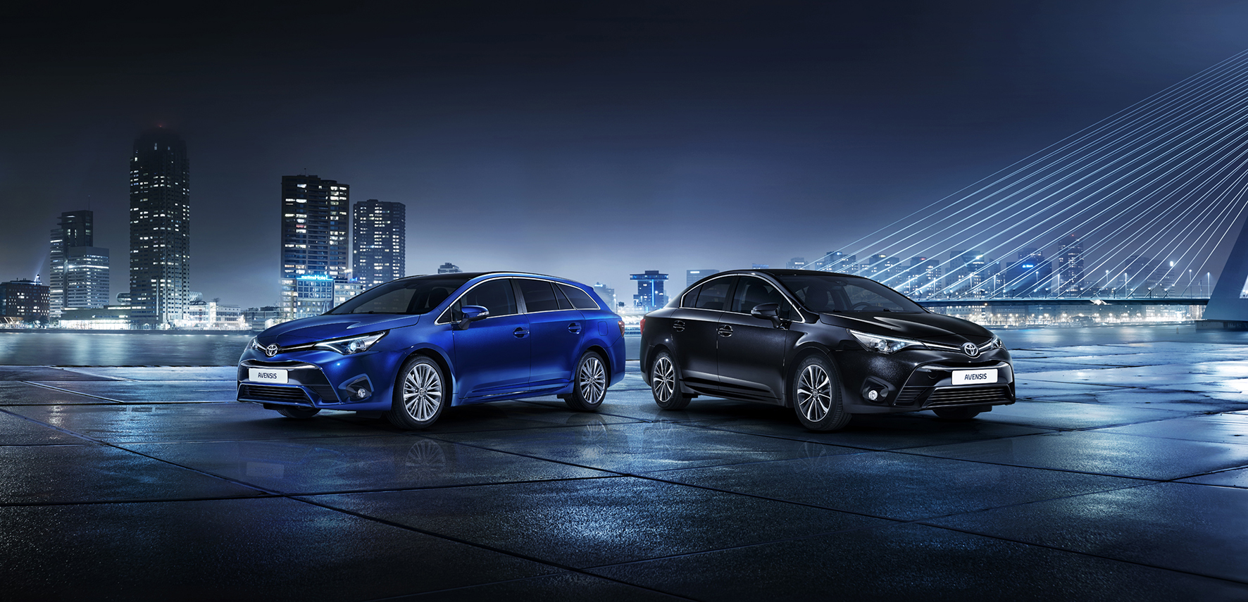 Aankondiging nieuwe Toyota Avensis met eerste foto's. Presentatie op Autosalon van Genve.