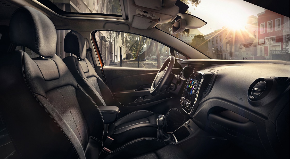 Renault heeft de prijzen bekendgemaakt van de gefacelifte Captur. De auto heeft een vanafprijs van 19.190 euro en is er voor het eerst ook als luxe Initiale Paris.