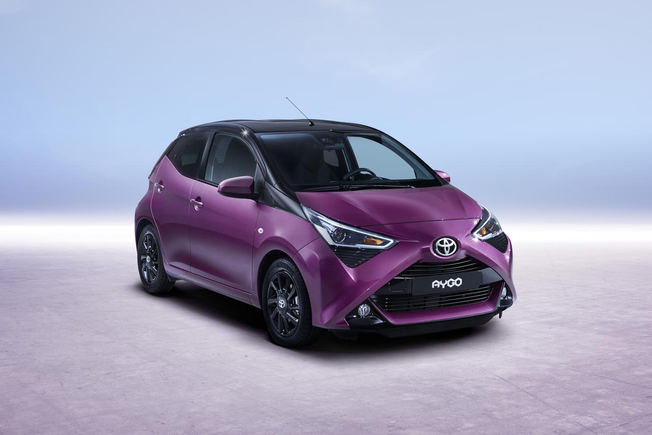 De prijzen van de vernieuwde Toyota Aygo zijn bekend.