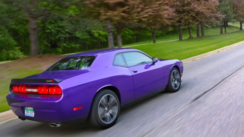 Dodge Challenger SRT ook leverbaar in Nederland. Met 470 pk Hemi V8 verkrijgbaar vanaf.... euro bij Pietersen US Car dealer.