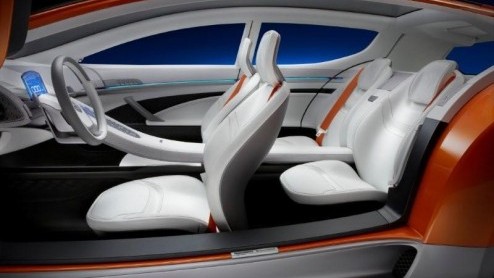 Eind vorig jaar kondigde Dodge al de ZEO concept aan, een sportieve elektrisch aangedreven musclecar. Nadat dit studiemodel in Detroit werd onthuld, nam het merk de auto ook mee naar Geneve voor zijn 