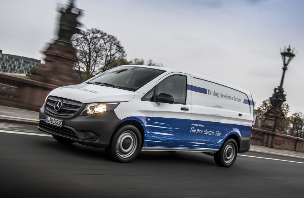 Mercedes start medio 2018 met de levering van de elektrische eVito bestelwagen.