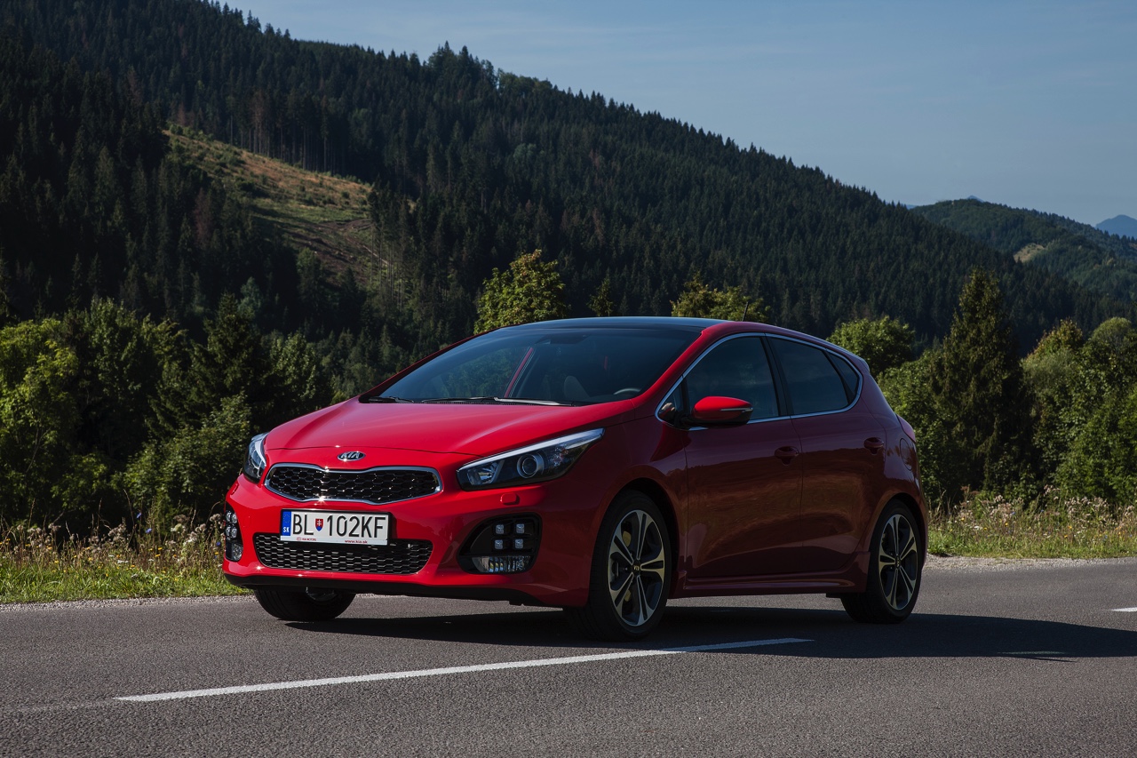 Autotest vernieuwde Kia cee'd, de facelift die de Koreaan een nieuw gezicht geeft, met daarachter de langverwachte 1.0 T-GDI motor.
