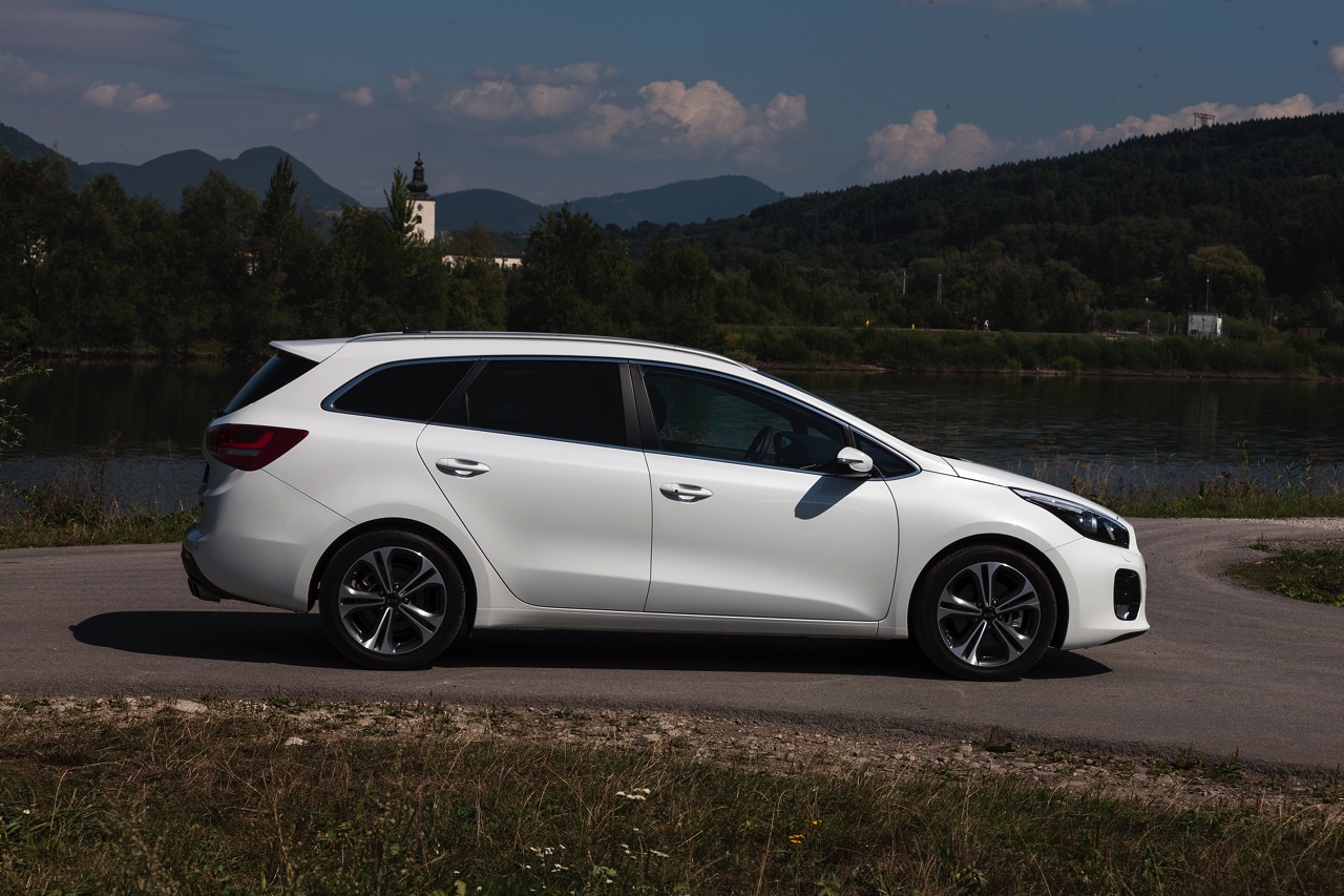 Autotest vernieuwde Kia cee'd, de facelift die de Koreaan een nieuw gezicht geeft, met daarachter de langverwachte 1.0 T-GDI motor.