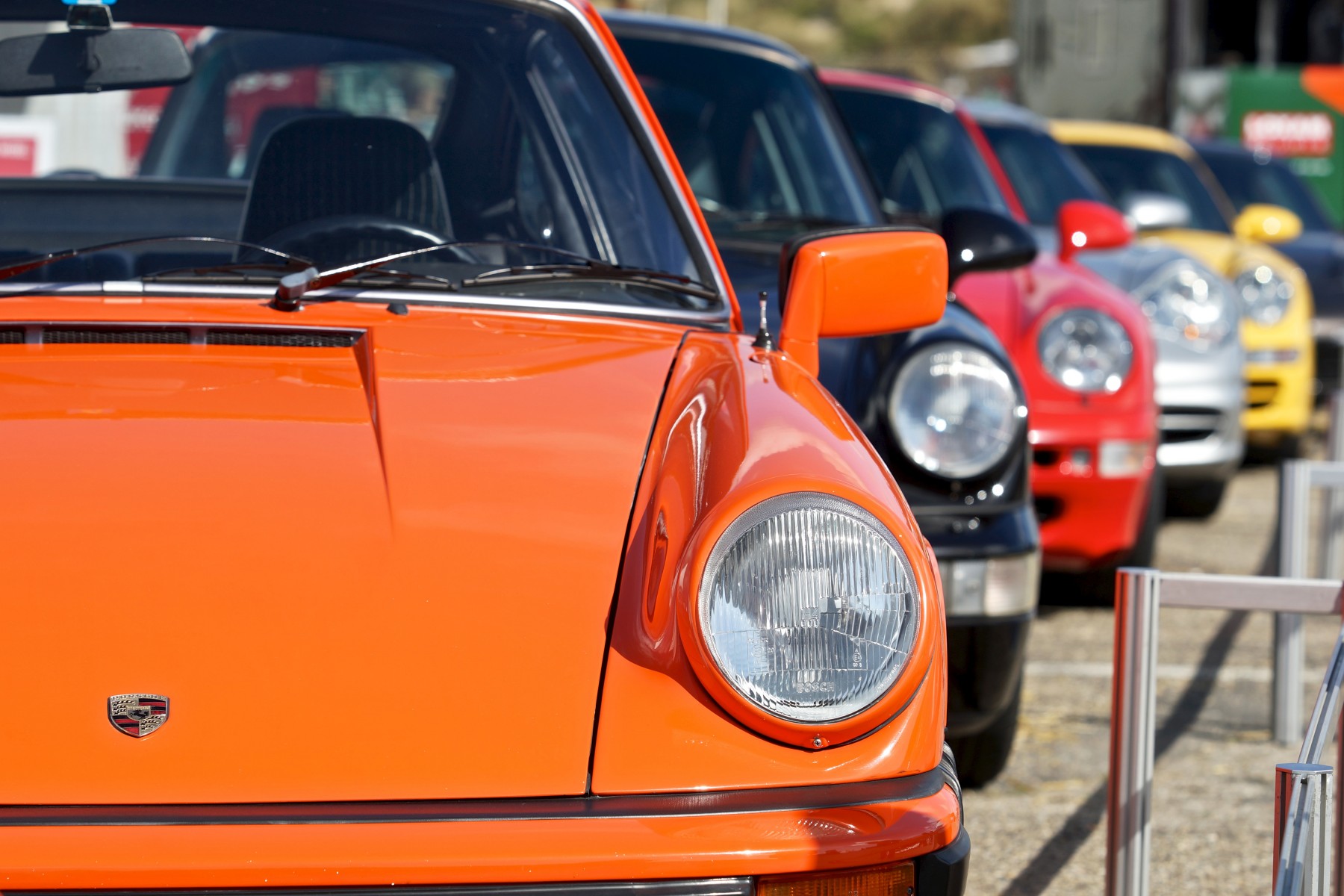 In 2016 kunnen Porsche-liefhebbers heel wat plezier beleven aan verschillende evenementen zoals Porsche Classic Day, Porsche Racing Days Zandvoort en Rijkspolitie Porsche Louwman.