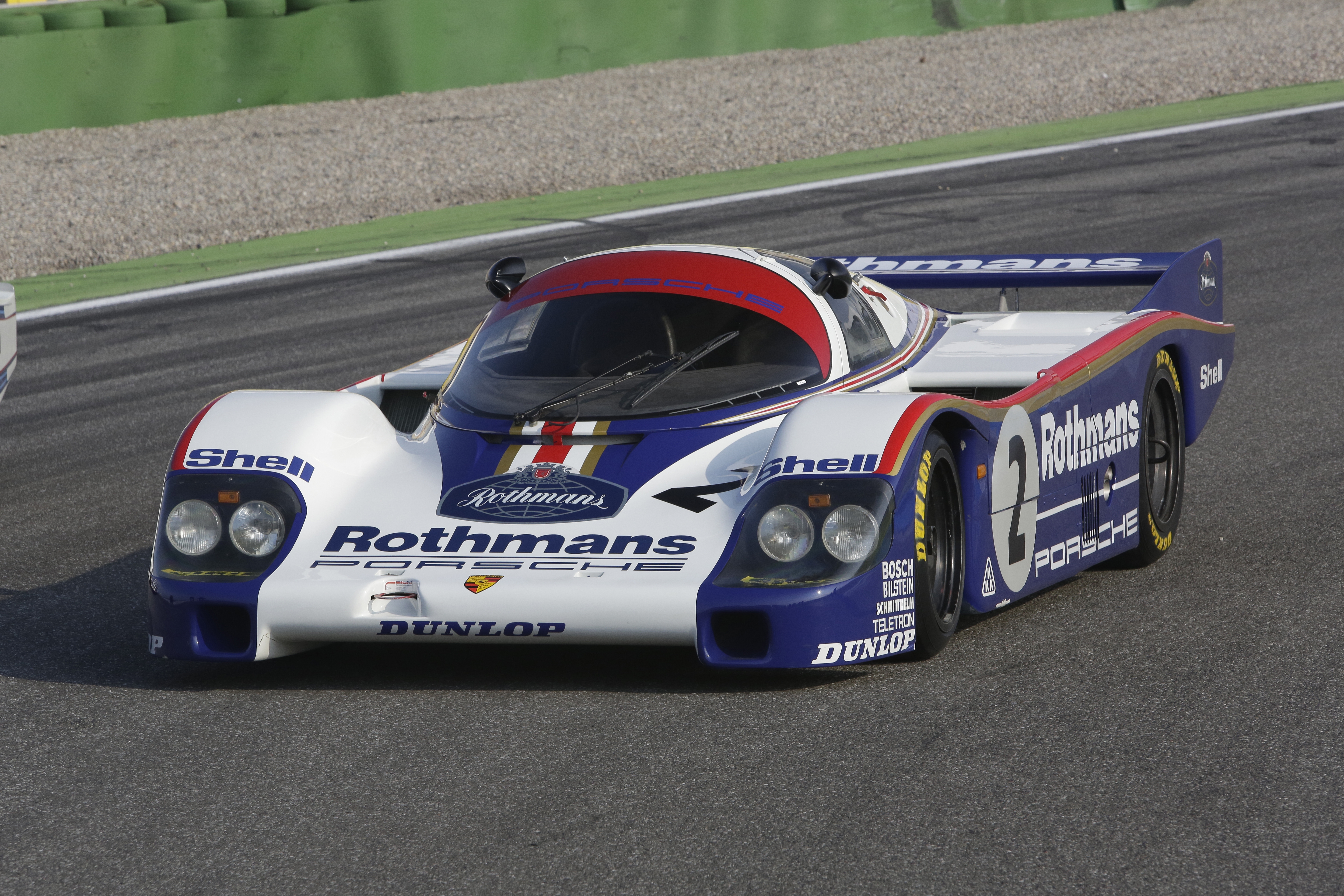 In 2016 kunnen Porsche-liefhebbers heel wat plezier beleven aan verschillende evenementen zoals Porsche Classic Day, Porsche Racing Days Zandvoort en Rijkspolitie Porsche Louwman.