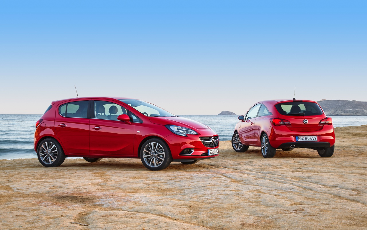 De best verkochte Opel van 2015 is de Corsa en op die auto krijg je nu gratis een automaat, Intellilink multimedia en 1000 euro korting.