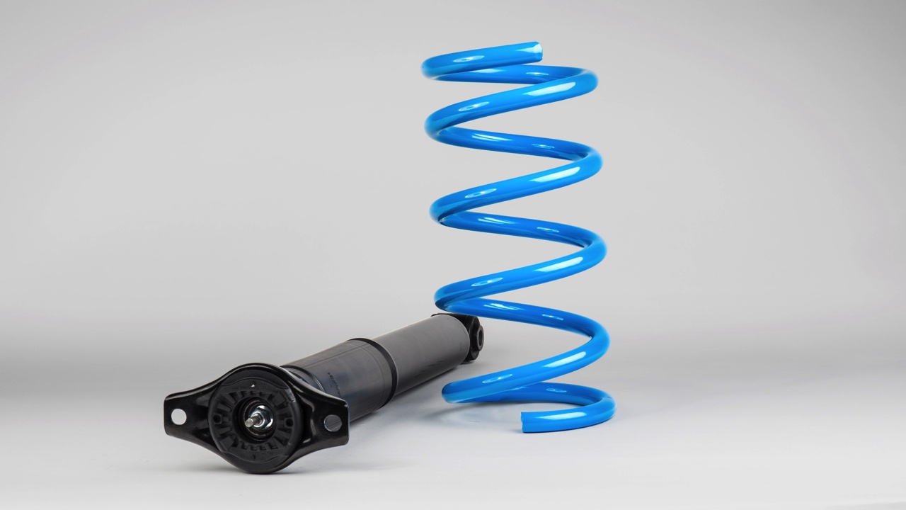 Volvo introduceert Polestar Performance Parts voor Volvo S60, V60, XC60 en V40 met hardware en software upgrades.