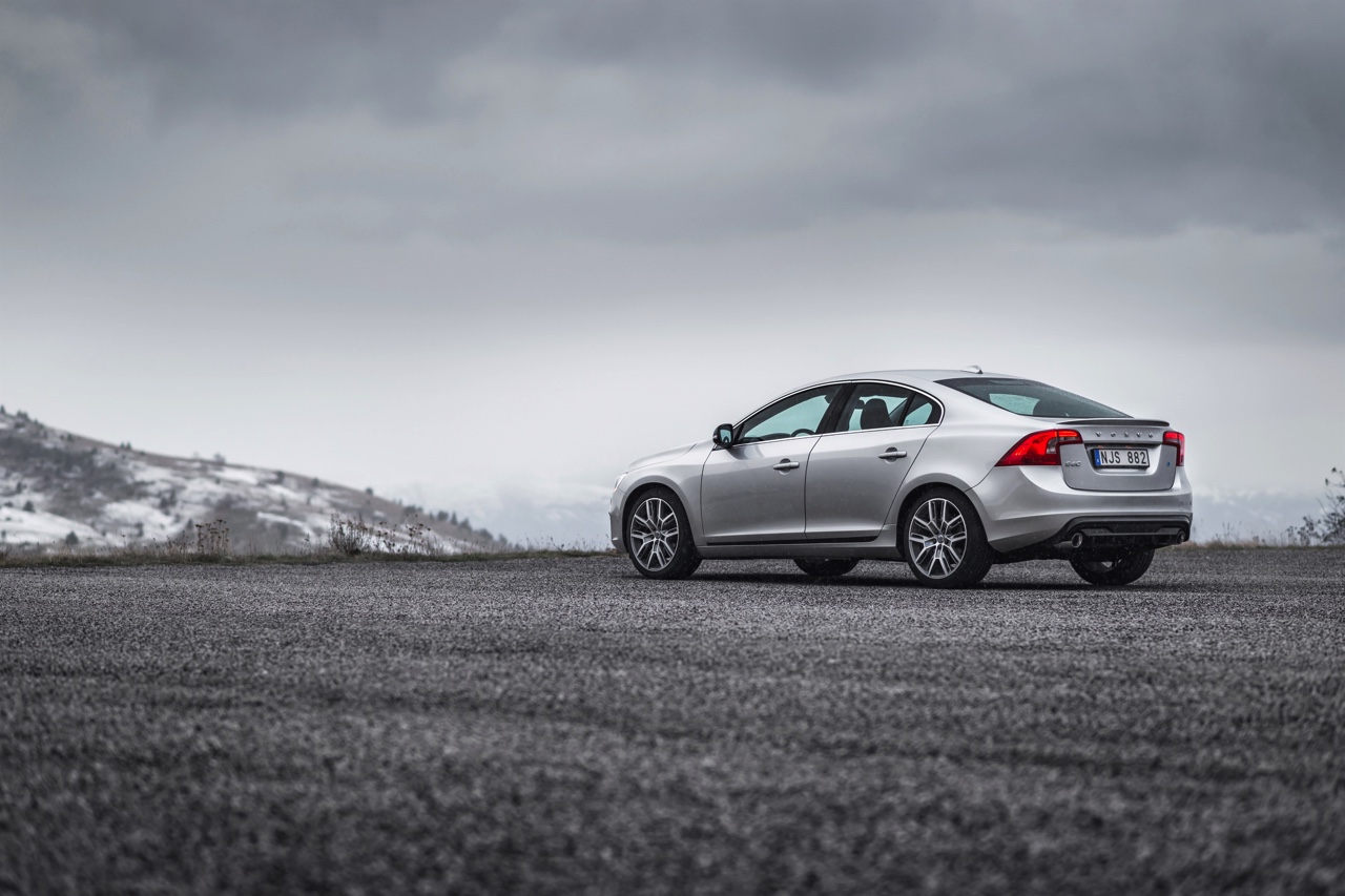Volvo introduceert Polestar Performance Parts voor Volvo S60, V60, XC60 en V40 met hardware en software upgrades.