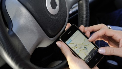 Smart add-on geeft smart-rijders voordeeltjes in dagelijks autoleven, met korting op parkeren of autowassen. Uitrol gestart in Duitsland. Zal Nederland volgen? Ze moeten!