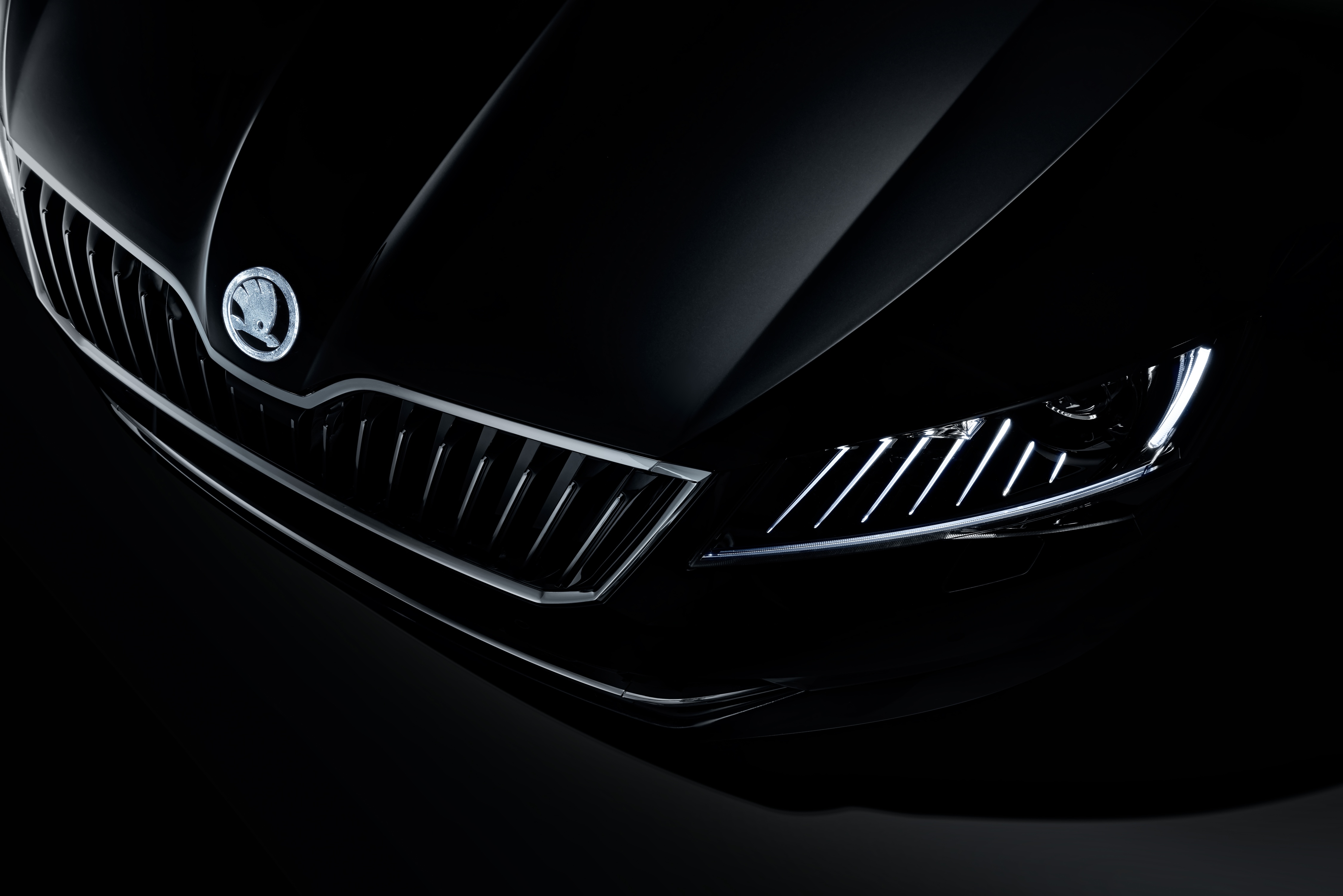 Eerste Skoda plug-in hybride is een Superb PHEV en niet een Kodiaq. We verwachten de eerste Superb plug-in hybride eind 2018 op de markt.