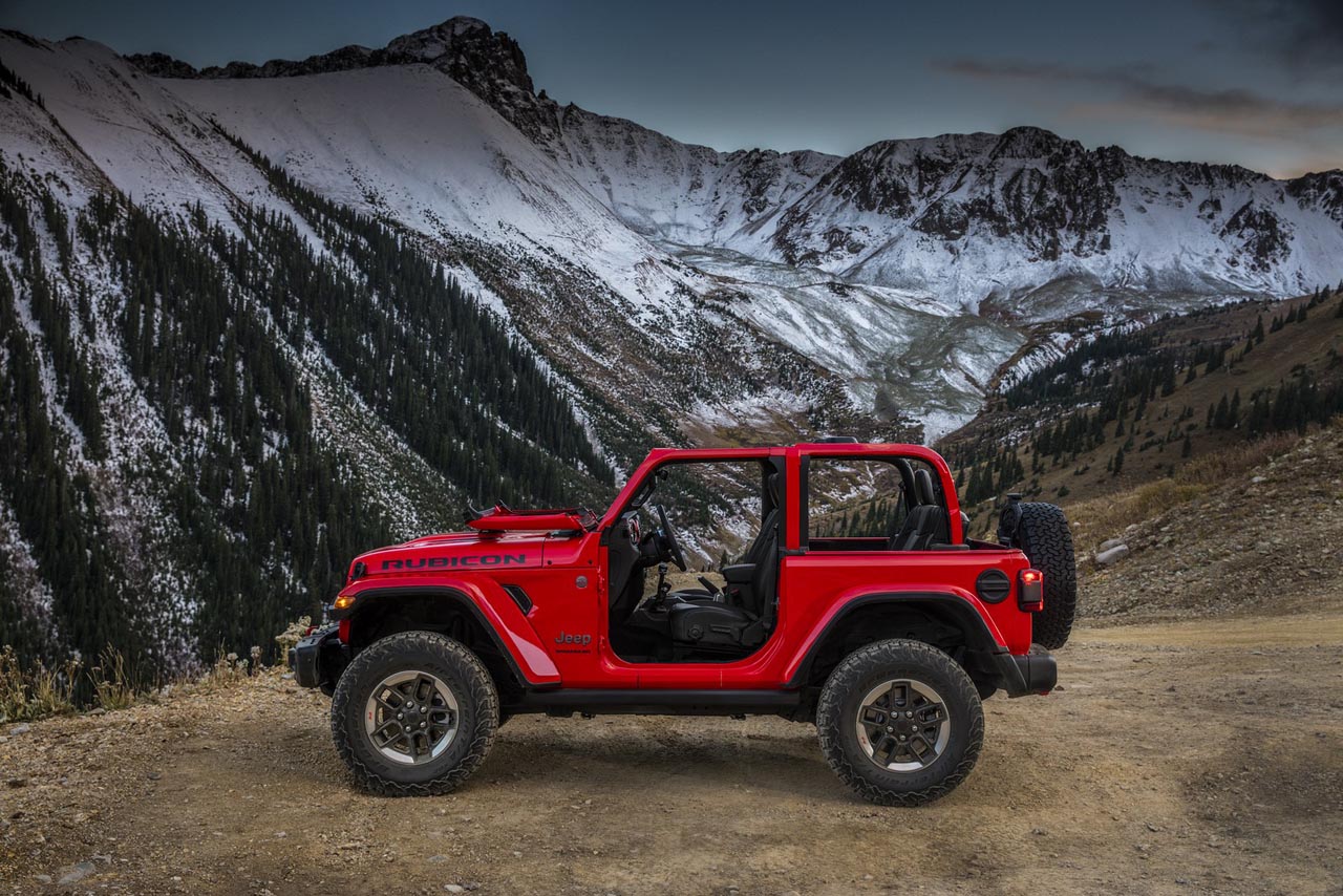 Jeep onthult over een maand op de LA Auto Show de nieuwe Wrangler, maar de eerste beelden zijn nu al vrijgegeven.