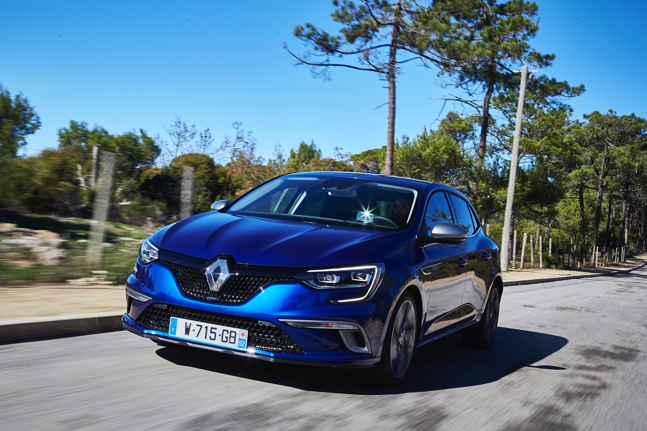 Eerste indruk met nieuwe Renault Mgane GT, de sportieve versie met 205 pk en standaard EDC-automaat.