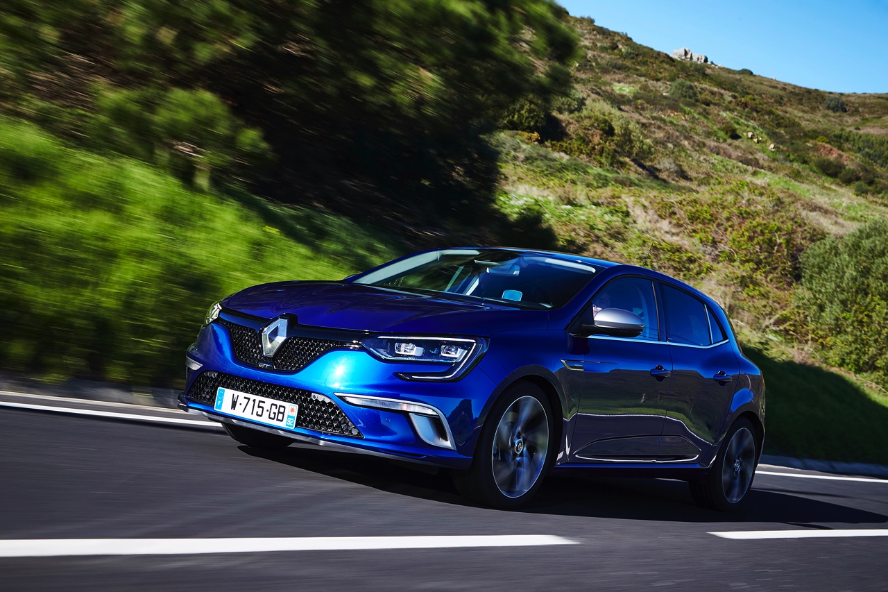 Eerste indruk met nieuwe Renault Mgane GT, de sportieve versie met 205 pk en standaard EDC-automaat.