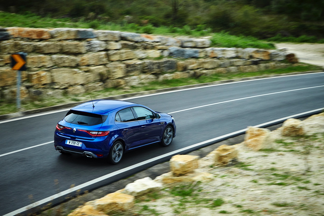 Eerste indruk met nieuwe Renault Mgane GT, de sportieve versie met 205 pk en standaard EDC-automaat.
