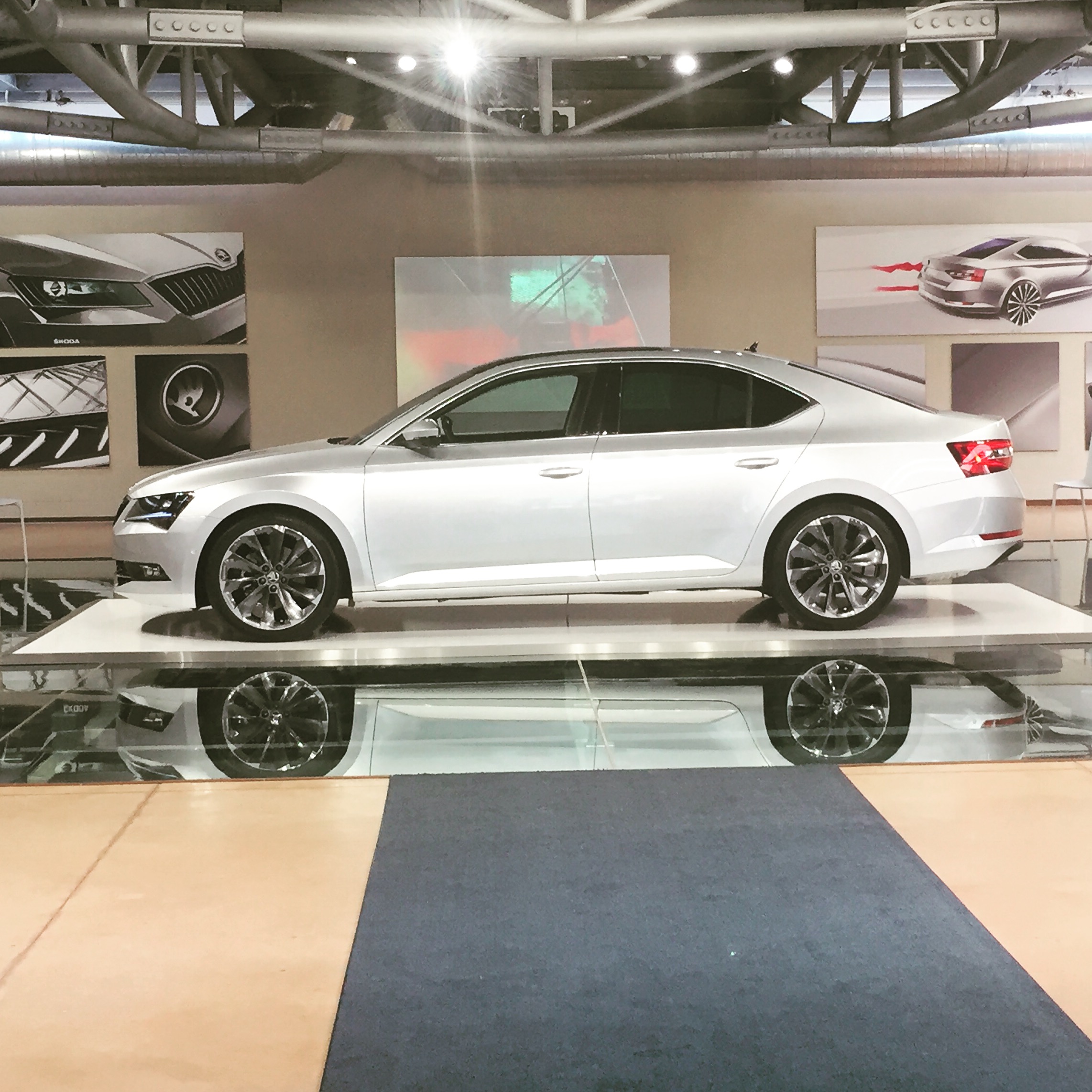 Nieuwe Skoda Superb getest: eerste indruk tijdens de persintroductie in Florence.