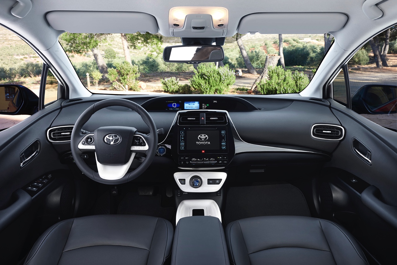 Eerste indruk van de nieuwe Toyota Prius tijdens de persintroductie in Valencia.