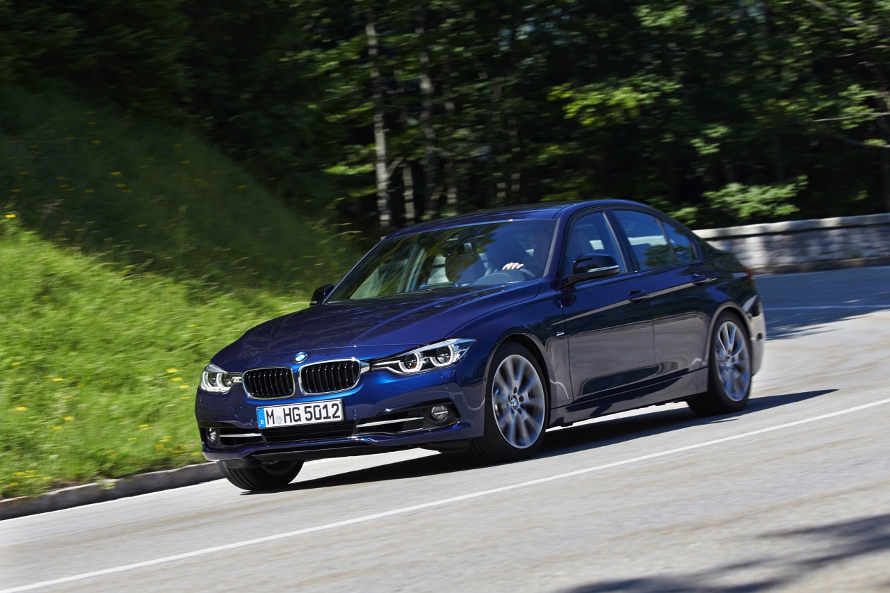 Eerste rij-indruk BMW 3 Serie facelift met 340i Sedan, goed voor 326 pk en veel rijplezier.