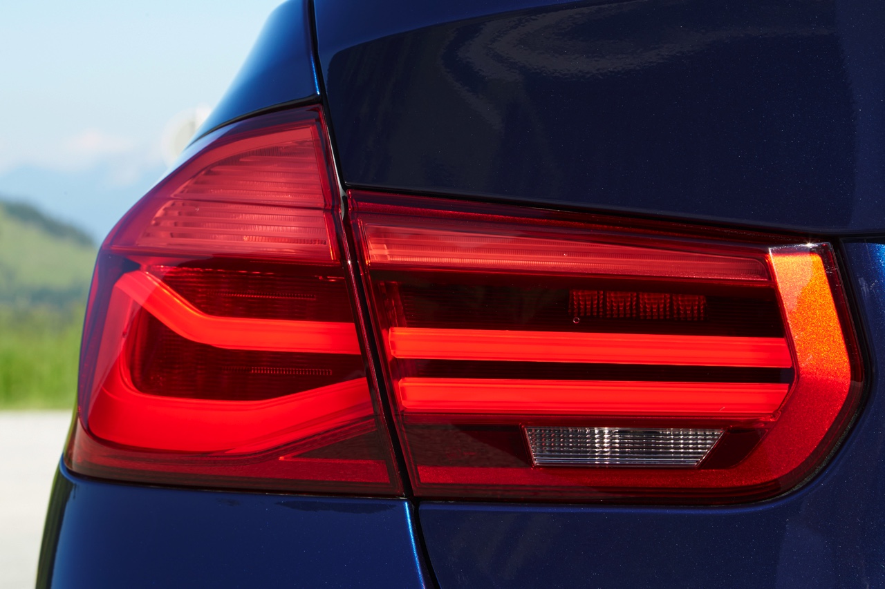 Eerste rij-indruk BMW 3 Serie facelift met 340i Sedan, goed voor 326 pk en veel rijplezier.
