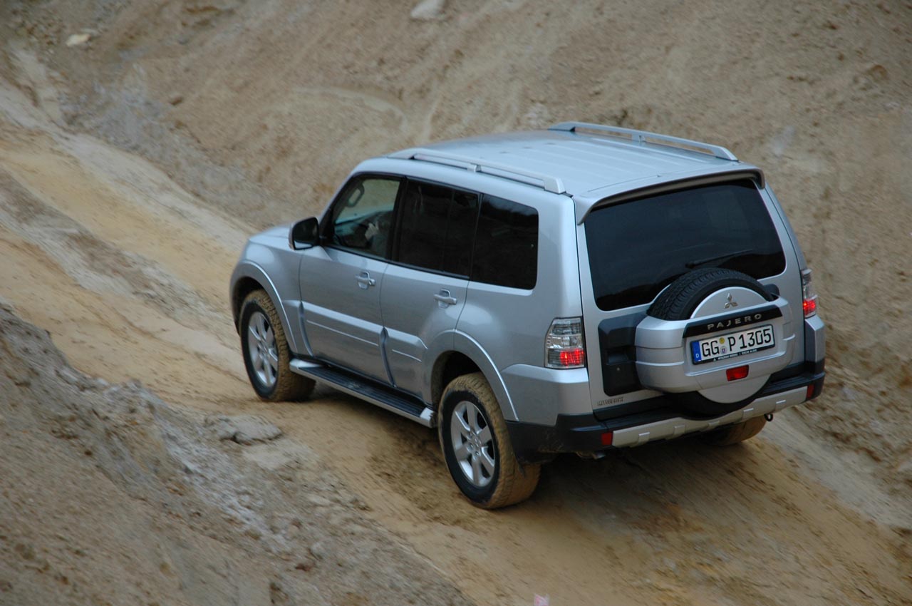 Mitsubishi staakt de levering van de stoere Pajero op de Nederlandse markt.