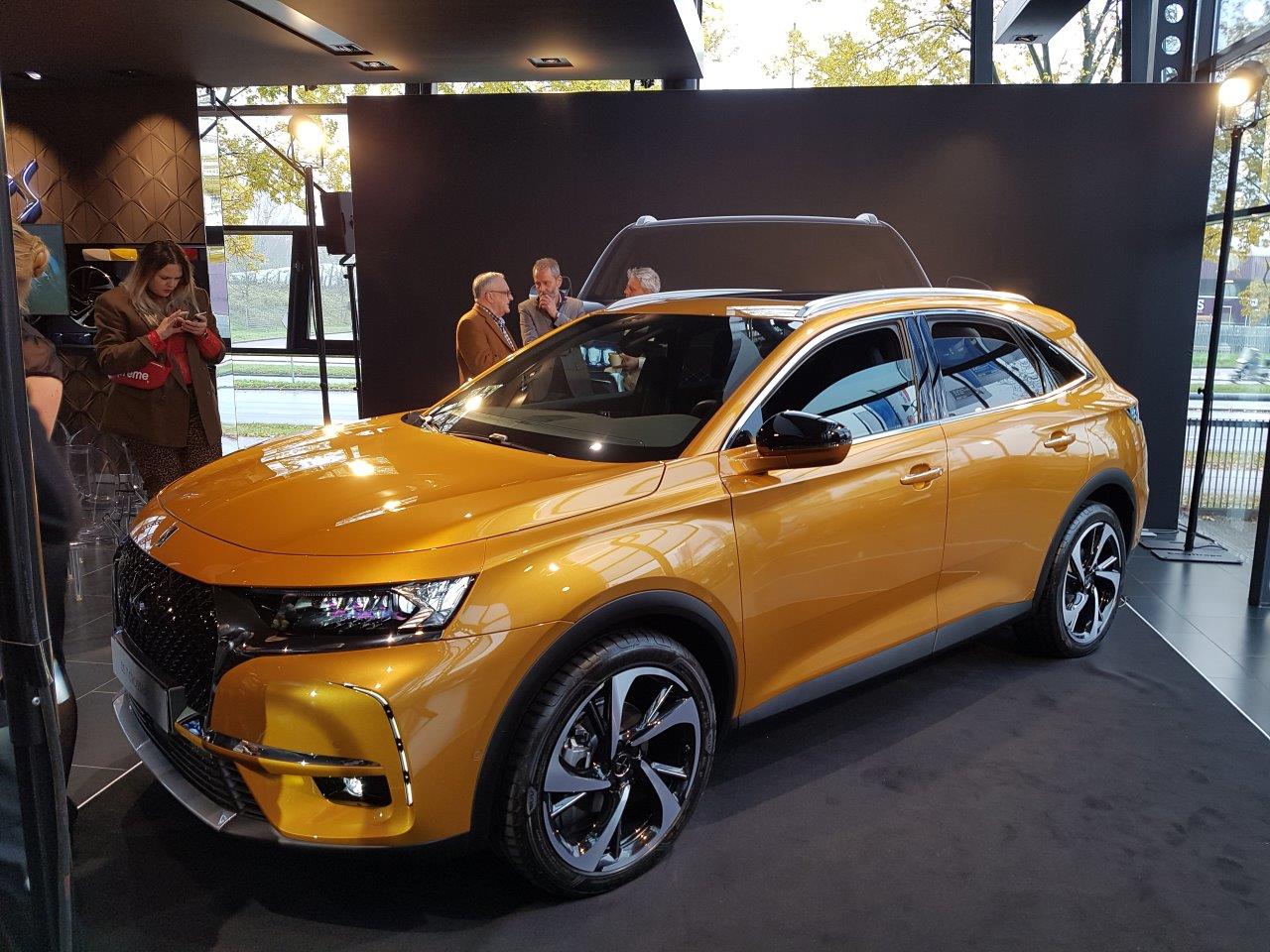 DS lanceert in februari de nieuwe DS 7 Crossback. De prijzen zijn inmiddels bekend en de eigen dealerorganisatie wordt uitgerold.