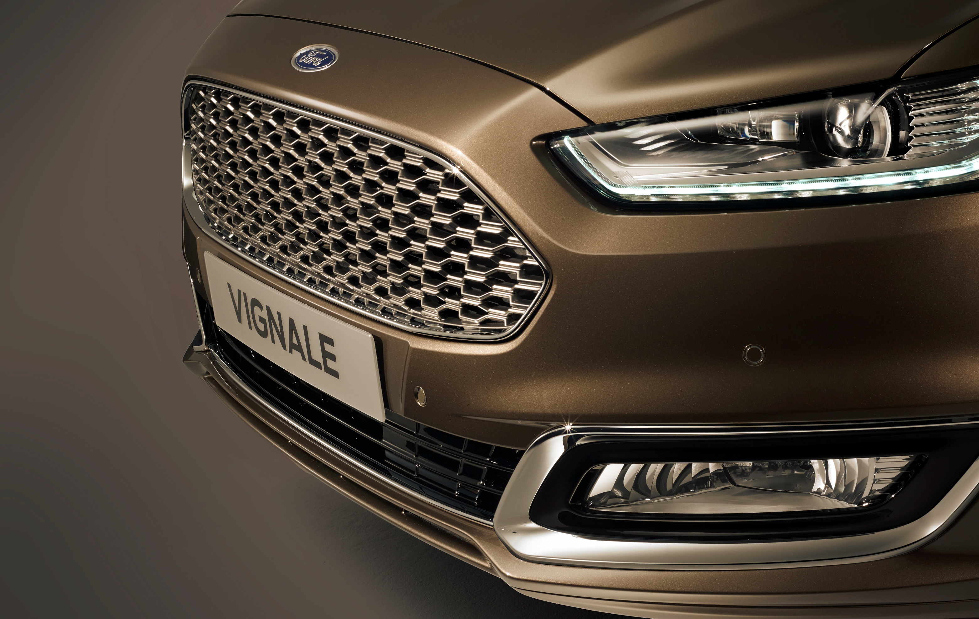 Ford trapt af met Vignale Mondeo, de meest luxe Mondeo met speciale comfortuitrusting en exclusieve details.