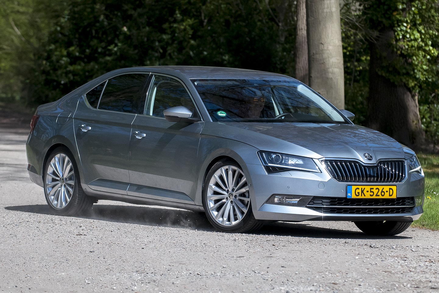 Alphabet kiest Skoda Superb tot Leaseauto van het Jaar en Opel Astra tot Private Leaseauto van het Jaar 2016.