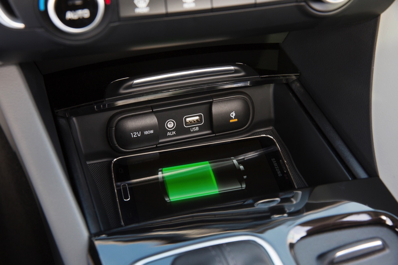 De Kia Optima stationwagon gaat eind 2016 in productie als Optima Sportwagon. Dit zijn de eerste beelden van het productiemodel!