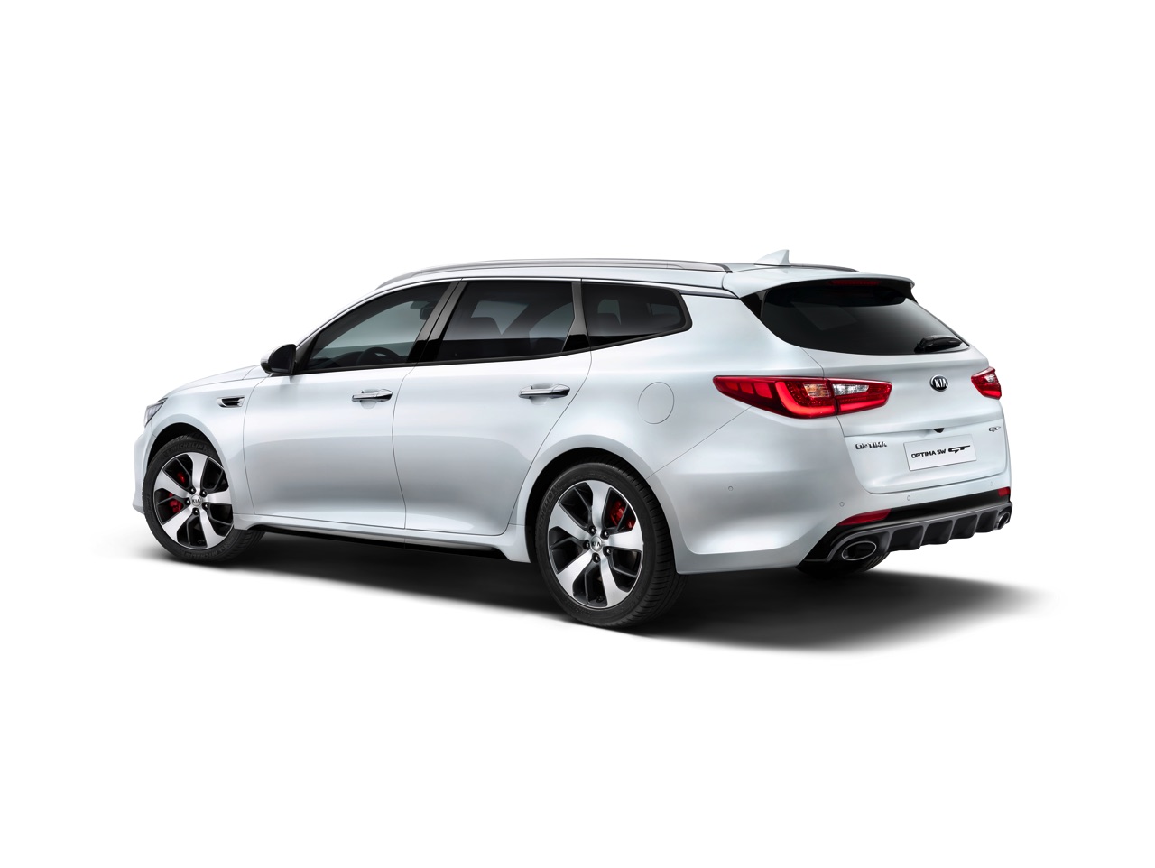 De Kia Optima stationwagon gaat eind 2016 in productie als Optima Sportwagon. Dit zijn de eerste beelden van het productiemodel!