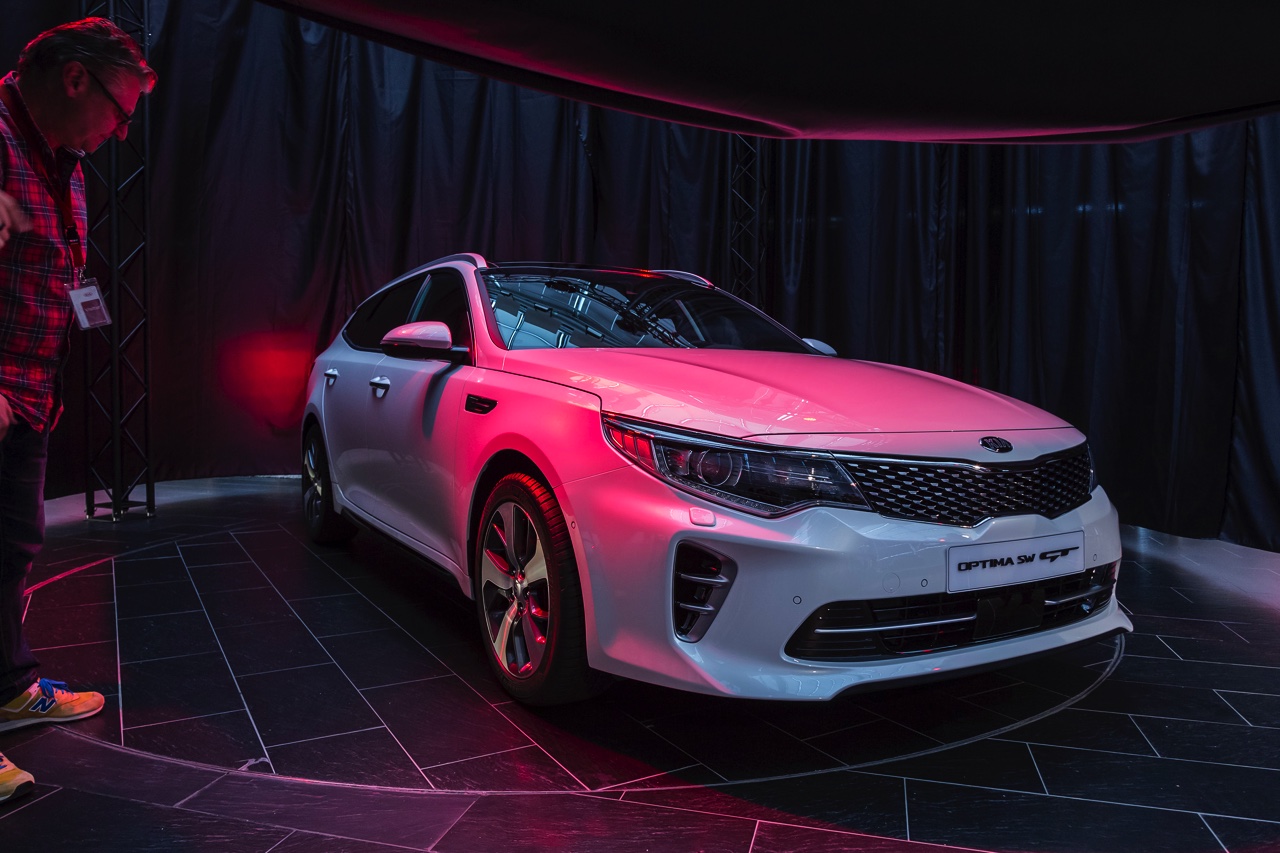 De Kia Optima stationwagon gaat eind 2016 in productie als Optima Sportwagon. Dit zijn de eerste beelden van het productiemodel!