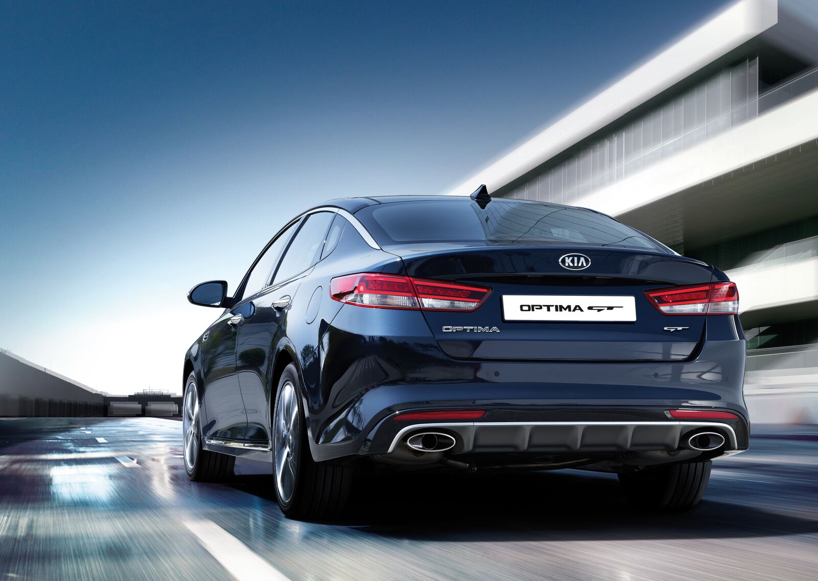 De Kia Optima GT als sportieve vlaggenschip is bijna klaar voor lancering in 2016.