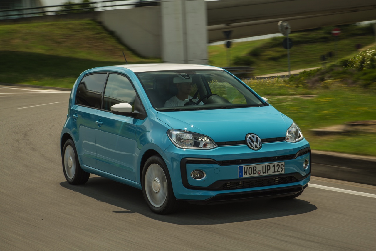 De prijzen en uitvoeringen van de nieuwe Volkswagen Up zijn bekend. Het faceliftmodel zet kracht bij met de 1.0 TSI motor, maar ook de 1.0 MPI en e-Up blijven leverbaar.