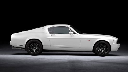 Equus Bass770 haalt de klassieke muscle car naar 2014 in Detroit